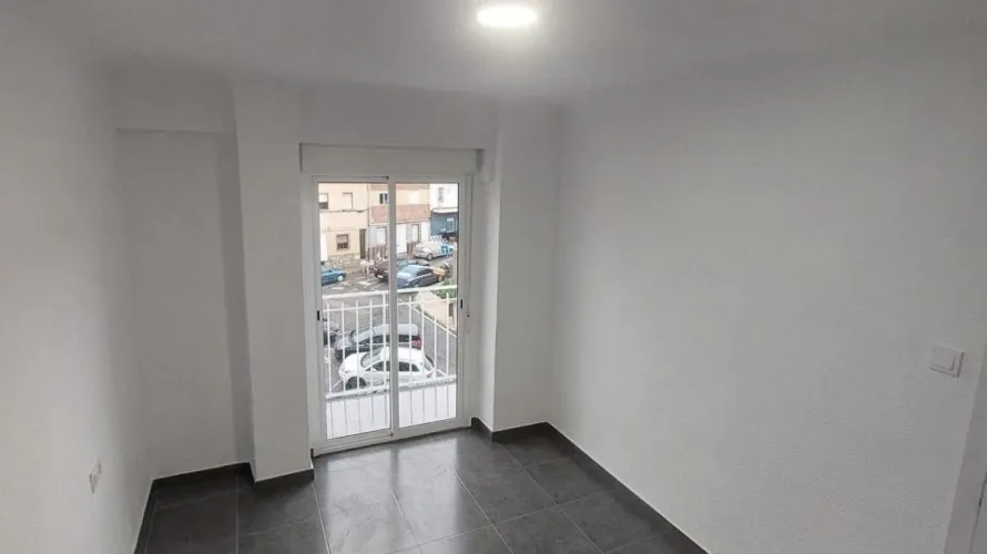 Apartamento de 1 dormitorio en Santa Pola, Spain No. 2691 № 1