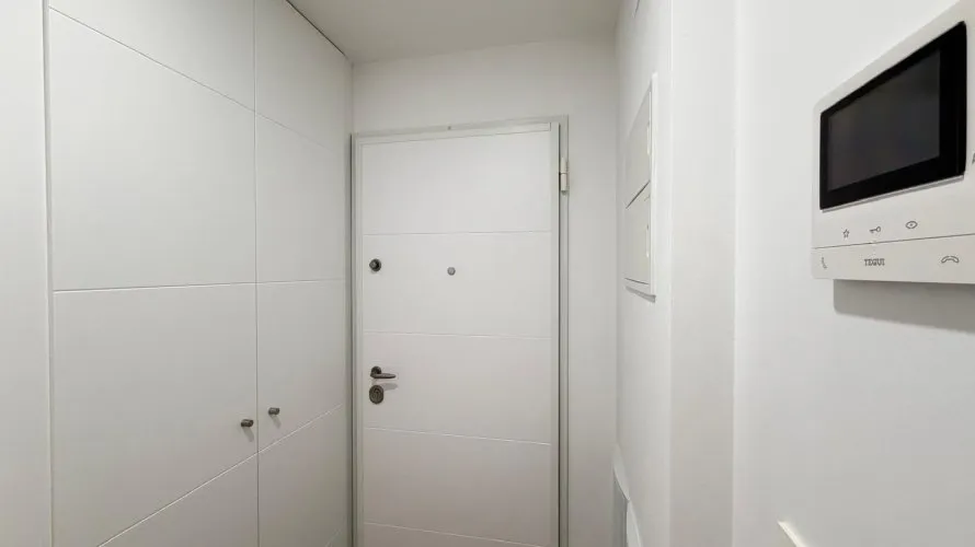 Apartamento de 2 dormitorios en Torrevieja, Spain No. 1957 № 1