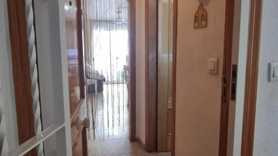 Apartamento de 2 dormitorios en Torrevieja, Spain No. 2698 № 16