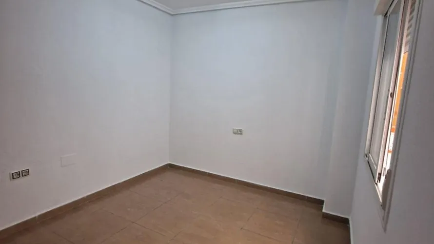 Apartamento de 2 dormitorios en Torrevieja, Spain No. 2681 № 5