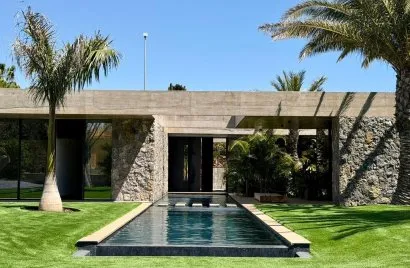 Villa de 3 dormitorios en Alicante, Spain No. 1453