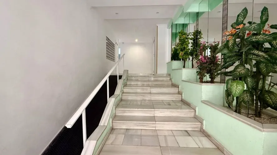 Apartamento de 1 dormitorio en Torrevieja, Spain No. 2737 № 1