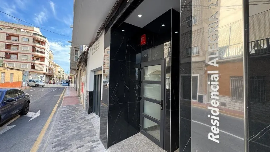 Apartamento de 1 dormitorio en Torrevieja, Spain No. 2853 № 24