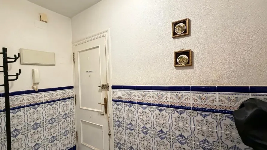 Apartamento de 1 dormitorio en Torrevieja, Spain No. 2690 № 24