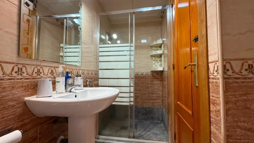 Apartamento de 2 dormitorios en Torrevieja, Spain No. 2831 № 20