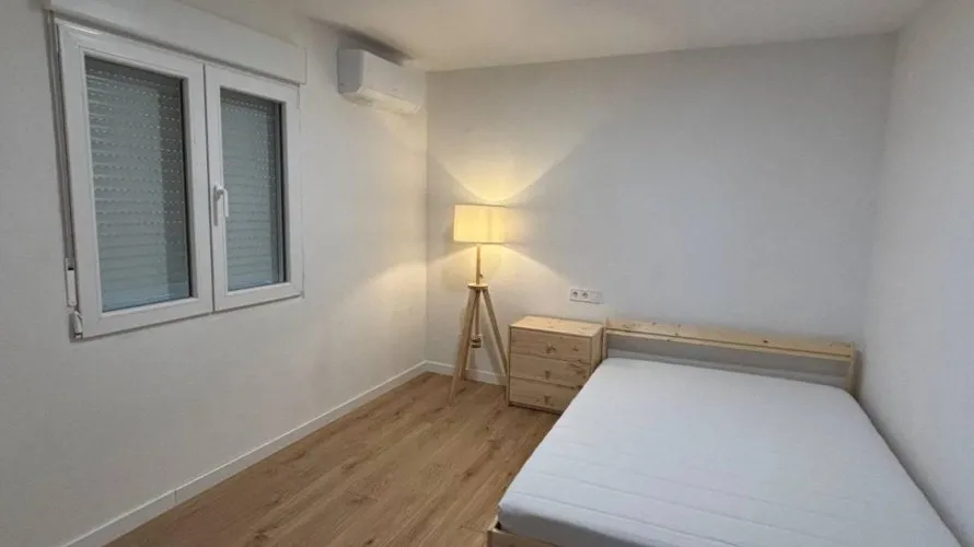 Apartamento de 3 dormitorios en Manises, Spain No. 2785 № 11