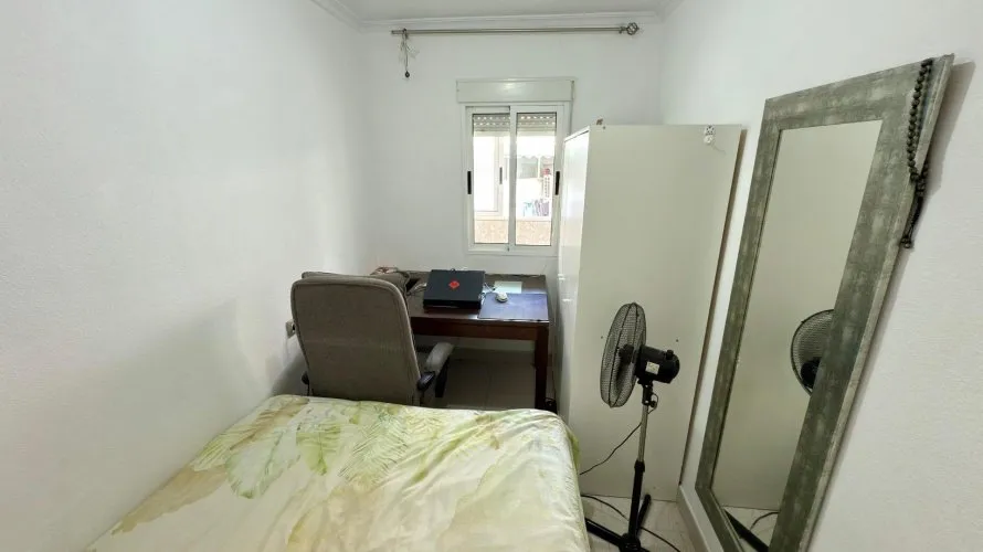 Apartamento de 1 dormitorio en La Florida, Spain No. 2666 № 3