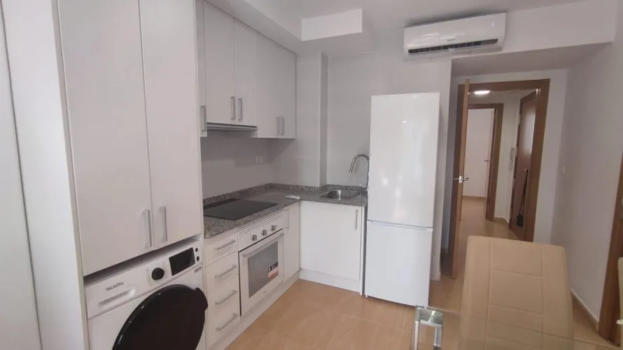 Apartamento de 2 dormitorios en Alicante, Spain No. 1450 № 9