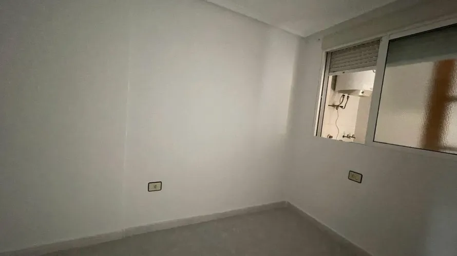 Apartamento de 1 dormitorio en Torrevieja, Spain No. 2743