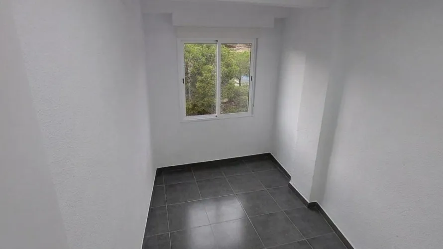 Apartamento de 1 dormitorio en Santa Pola, Spain No. 2691 № 10