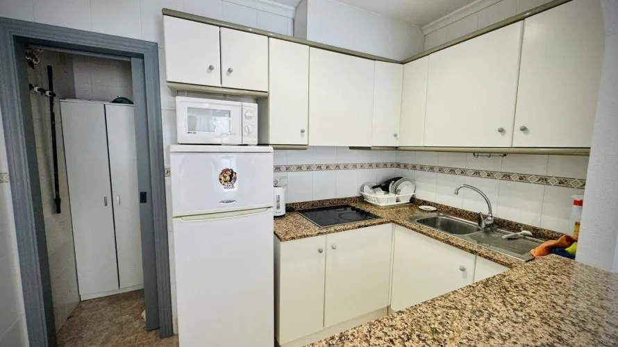 Apartamento de 1 dormitorio en Torrevieja, Spain No. 2852 № 9