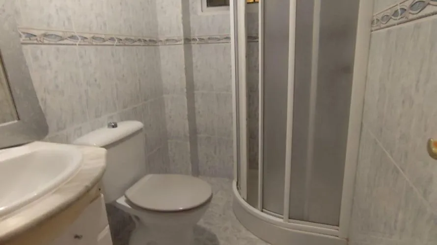 Apartamento de 1 dormitorio en Torrevieja, Spain No. 2752 № 2