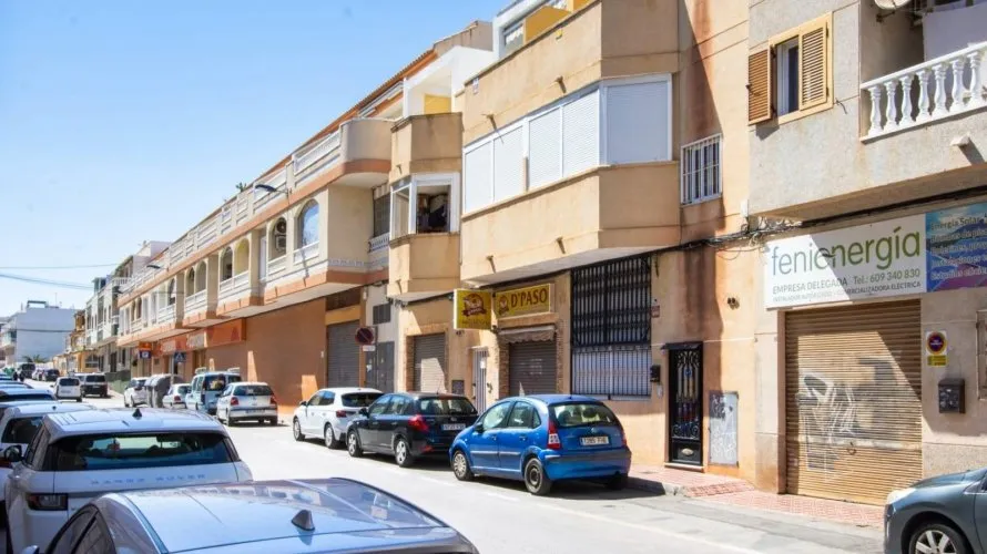 Apartamento de 1 dormitorio en Torrevieja, Spain No. 2860