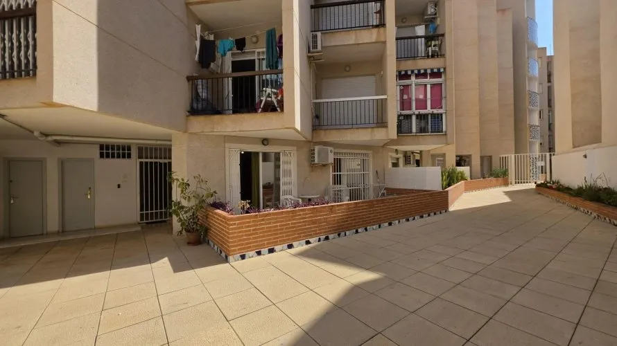 Apartamento de 1 dormitorio en Torrevieja, Spain No. 2837 № 11