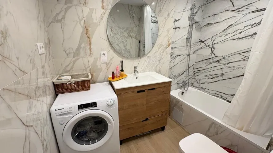 Apartamento de 1 dormitorio en Torrevieja, Spain No. 2815 № 1