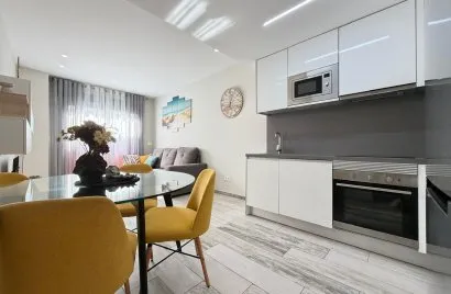 Apartamento de 1 dormitorio en Torrevieja, Spain No. 2900