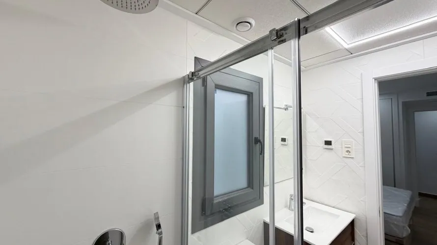 Apartamento de 2 dormitorios en Torrevieja, Spain No. 1957 № 13