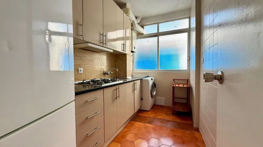 Apartamento de 3 dormitorios en Alicante, Spain No. 2709 № 5
