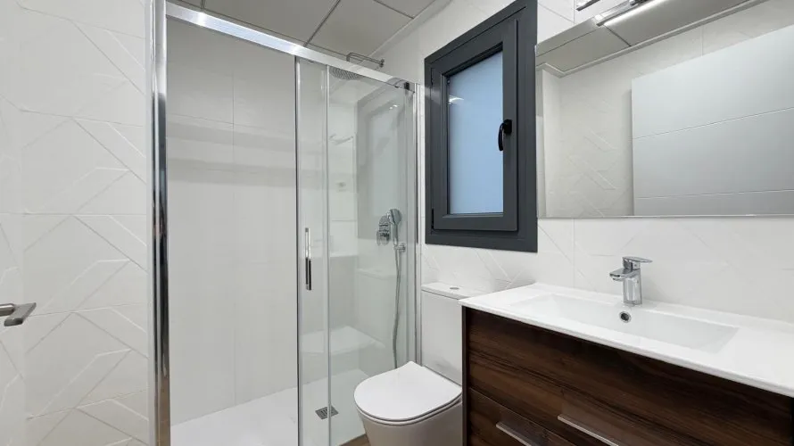 Apartamento de 2 dormitorios en Torrevieja, Spain No. 1957 № 10