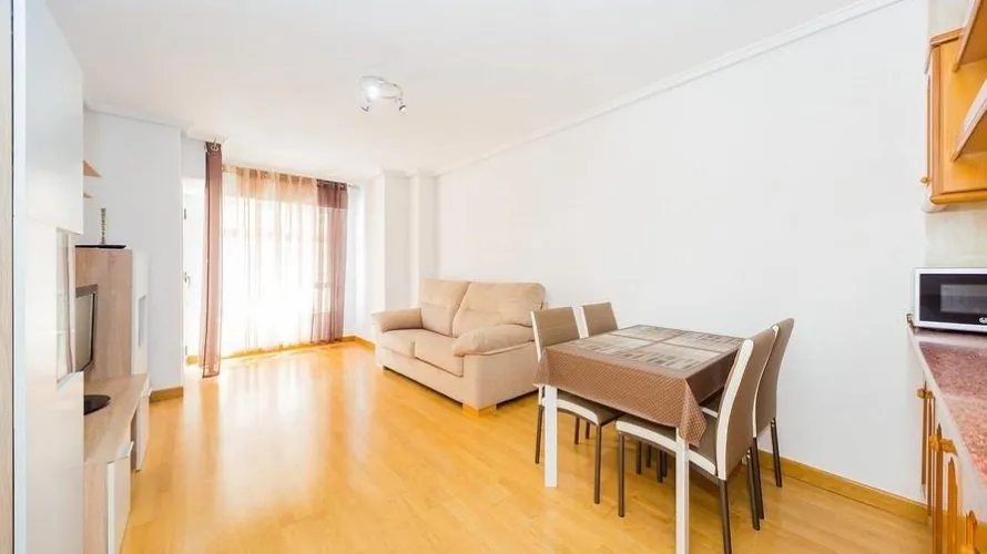 Apartamento de 2 dormitorios en Torrevieja, Spain No. 2838 № 14