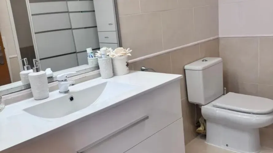 Apartamento de 1 dormitorio en Torrevieja, Spain No. 1535 № 2