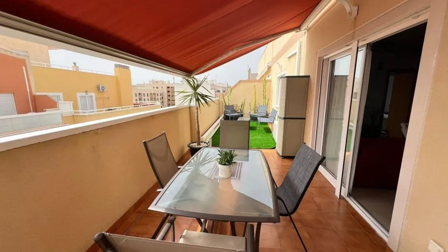 Ático de 2 dormitorios en Torrevieja, Spain No. 2677 № 2