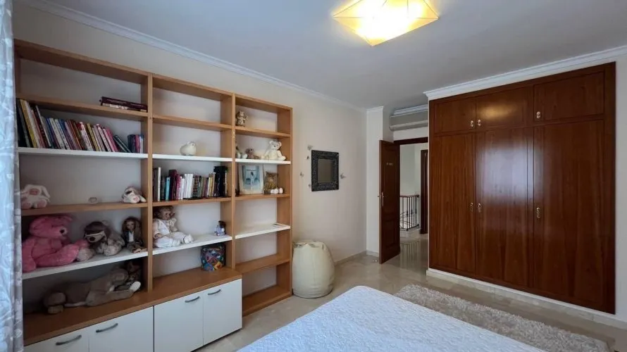 Villa de 5 dormitorios en Cullera, Spain No. 1442 № 20