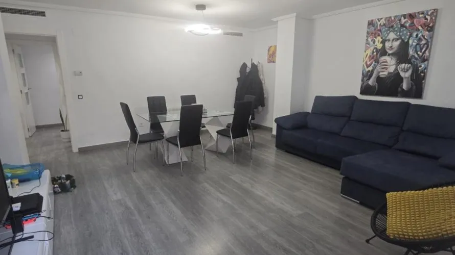 Apartamento de 4 dormitorios en Paterna, Spain No. 1457 № 26