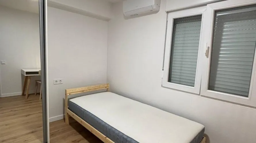 Apartamento de 3 dormitorios en Manises, Spain No. 2785 № 7