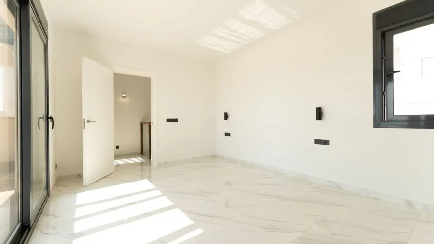 Villa de 210m² en San Miguel de Salinas, Spain No. 1514 № 15