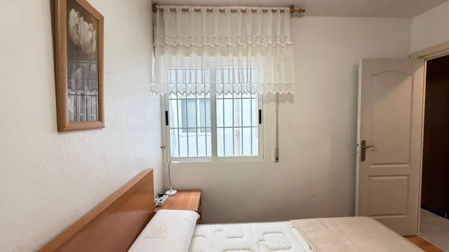 Apartamento de 1 dormitorio en Torrevieja, Spain No. 2690 № 9