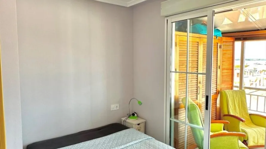Apartamento de 2 dormitorios en Torrevieja, Spain No. 2847 № 7