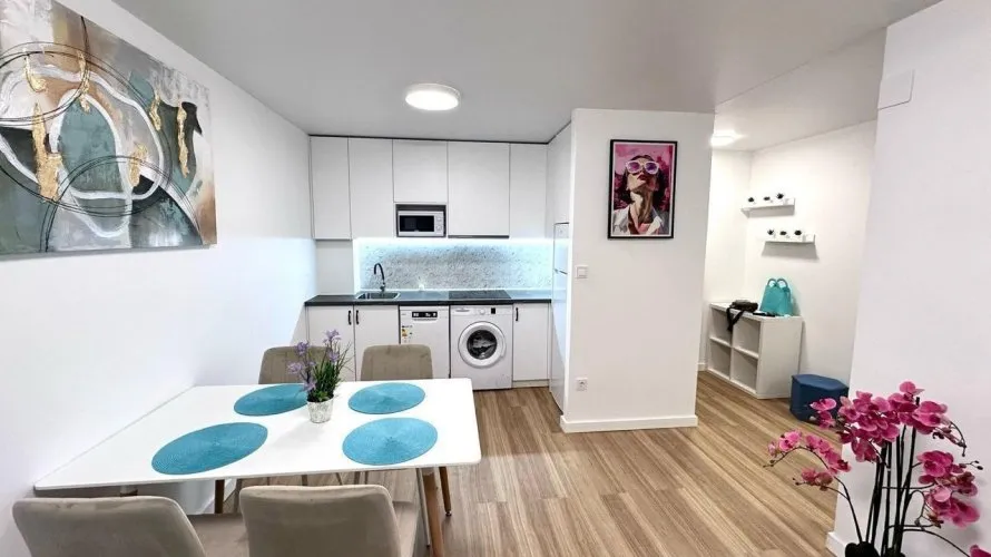 Apartamento de 2 dormitorios en Torrevieja, Spain No. 2794