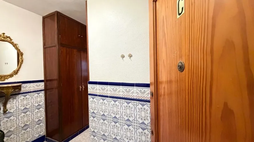 Apartamento de 1 dormitorio en Torrevieja, Spain No. 2690 № 27
