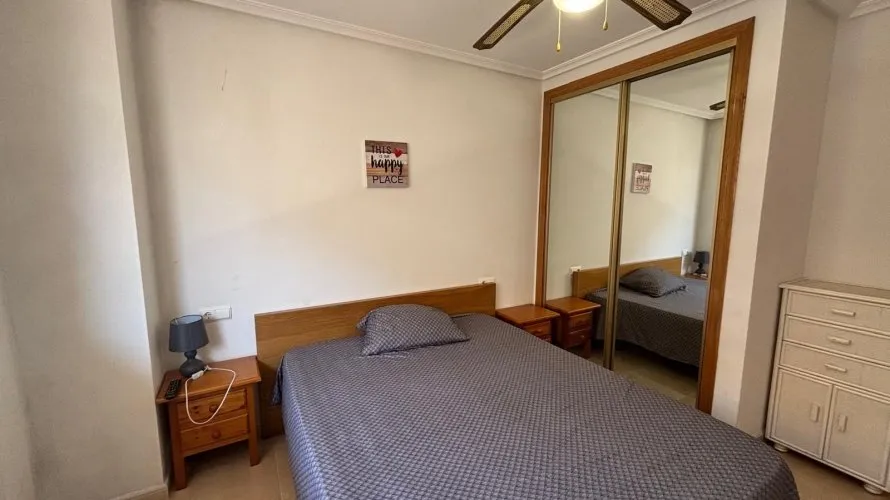Apartamento de 2 dormitorios en Torrevieja, Spain No. 2810 № 5