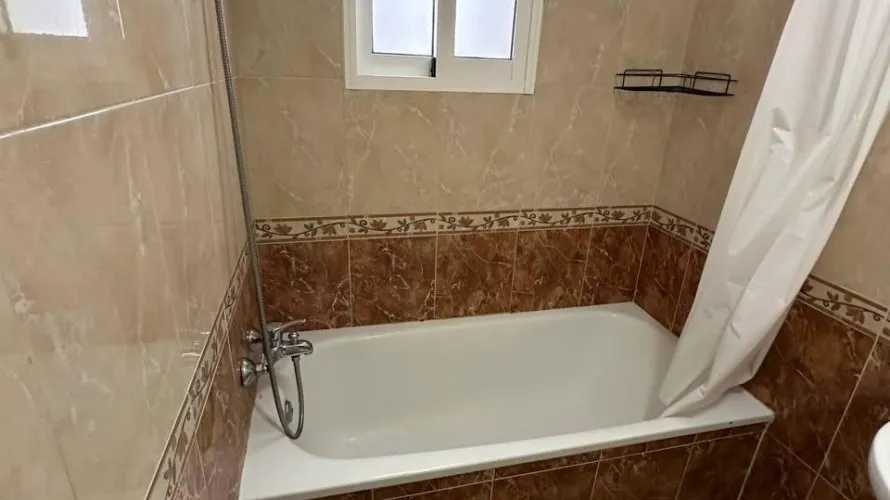 Apartamento de 2 dormitorios en Torrevieja, Spain No. 2845 № 8