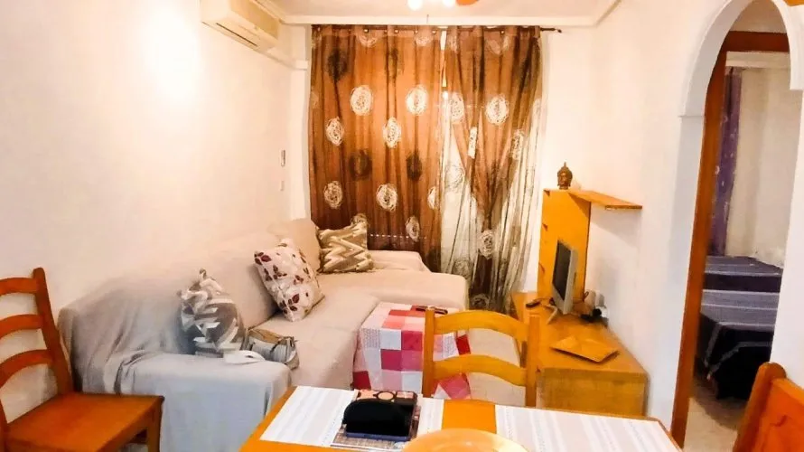 Apartamento de 2 dormitorios en Torrevieja, Spain No. 2741 № 22