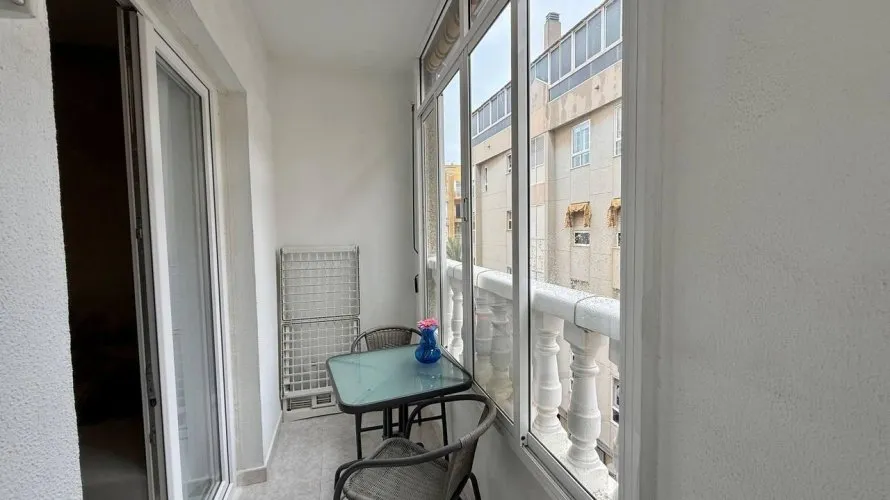 Apartamento de 1 dormitorio en Torrevieja, Spain No. 2745 № 8