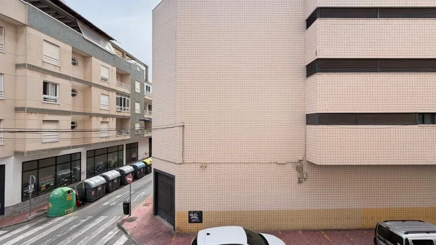 Apartamento de 3 dormitorios en Torrevieja, Spain No. 2851 № 21