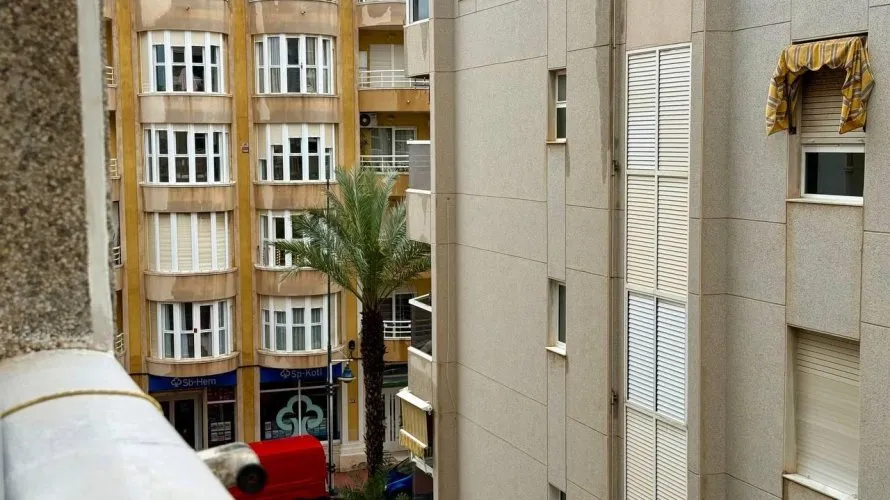 Apartamento de 1 dormitorio en Torrevieja, Spain No. 2745 № 5