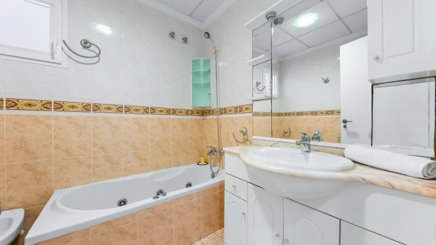 Apartamento de 3 dormitorios en Torrevieja, Spain No. 2786 № 16