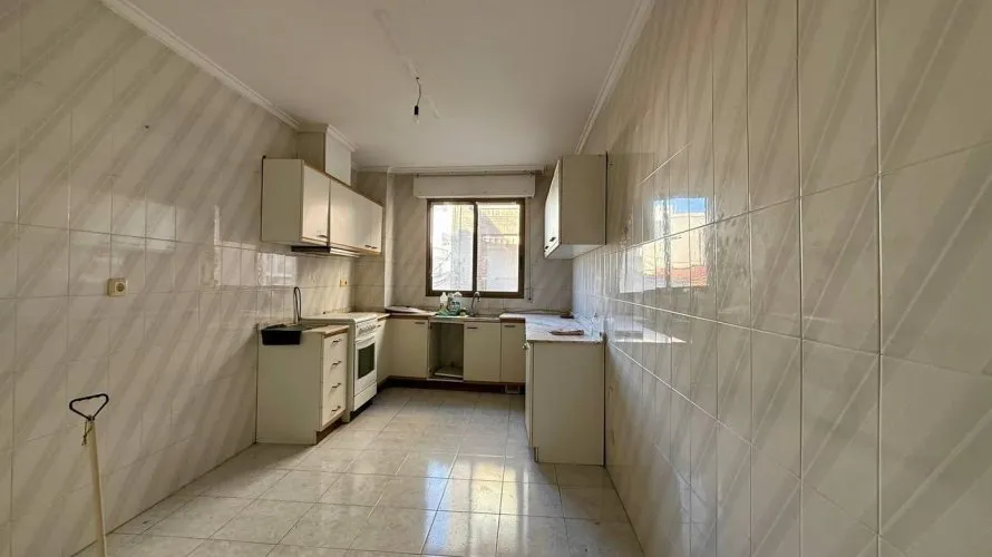 Apartamento de 3 dormitorios en Torrevieja, Spain No. 2705 № 4