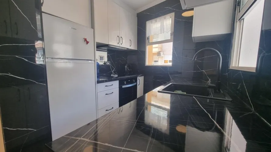 Apartamento de 1 dormitorio en Torrevieja, Spain No. 1464