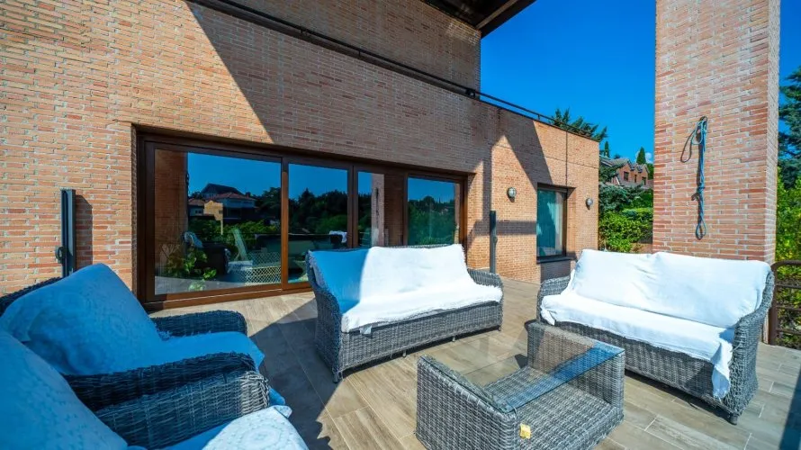 Apartamento de 8 dormitorios en Las Rozas de Madrid, Spain No. 1541 № 5