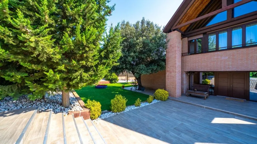 Apartamento de 8 dormitorios en Las Rozas de Madrid, Spain No. 1541 № 20