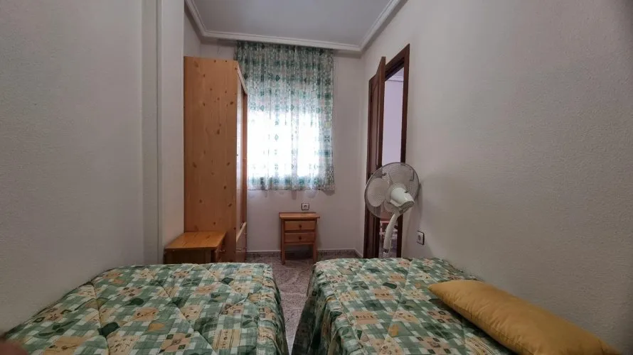 Apartamento de 2 dormitorios en Torrevieja, Spain No. 2682 № 9