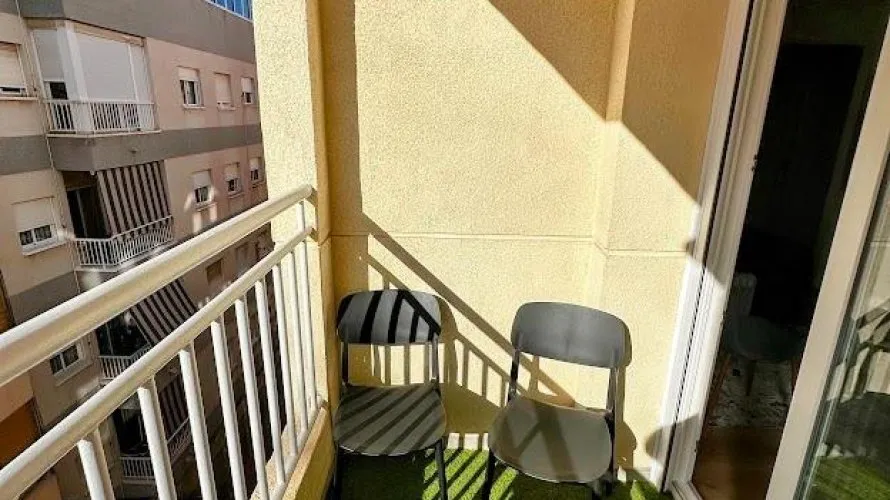 Apartamento de 2 dormitorios en Torrevieja, Spain No. 2696 № 17