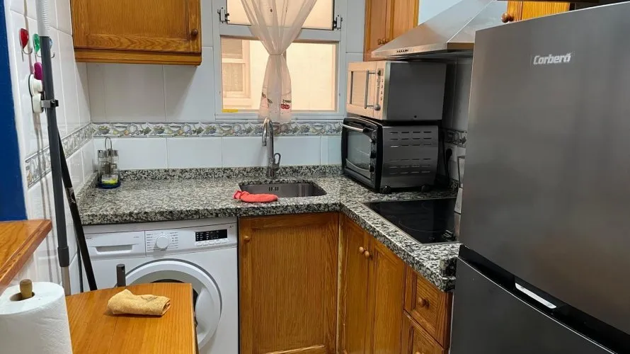 Apartamento de 2 dormitorios en Torrevieja, Spain No. 2685 № 20