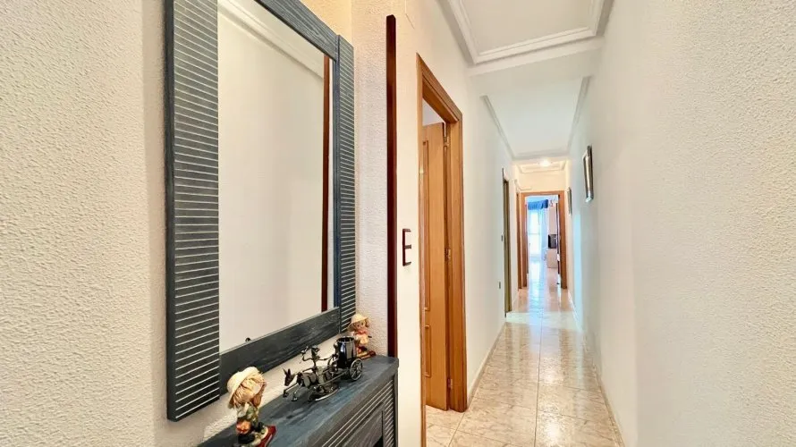 Apartamento de 2 dormitorios en Torrevieja, Spain No. 2782 № 23