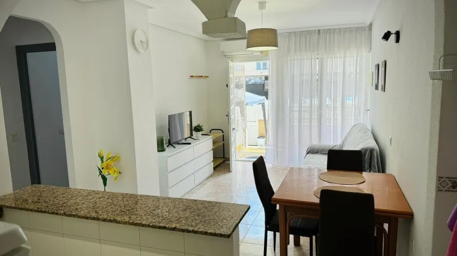 Apartamento de 1 dormitorio en Torrevieja, Spain No. 2852 № 10